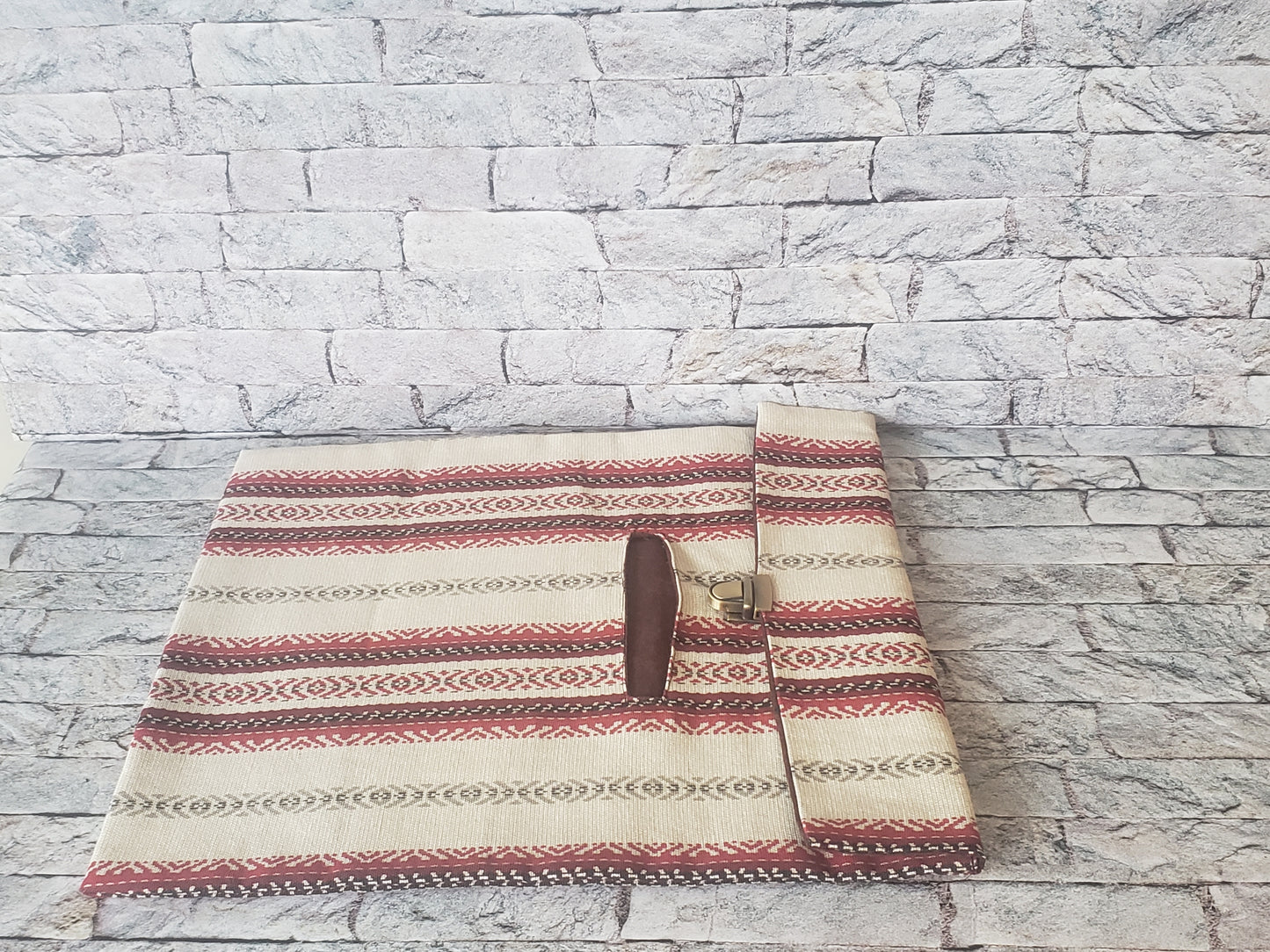 Aztec Diana Laptop Horizontal Envelope