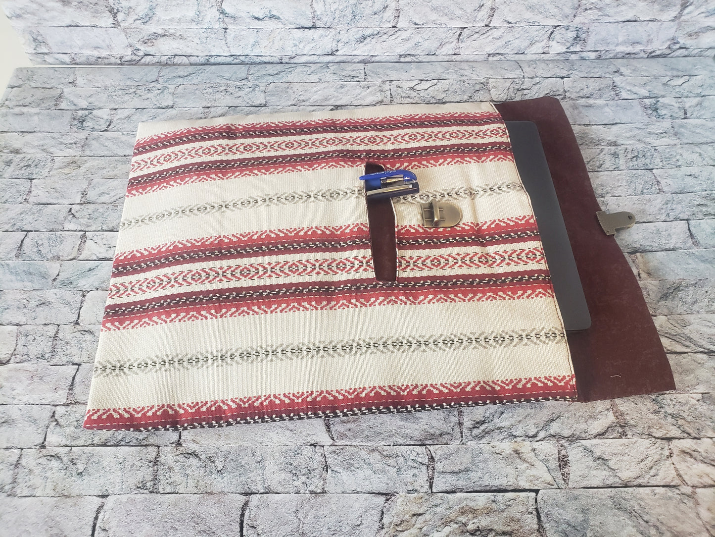 Aztec Diana Laptop Horizontal Envelope