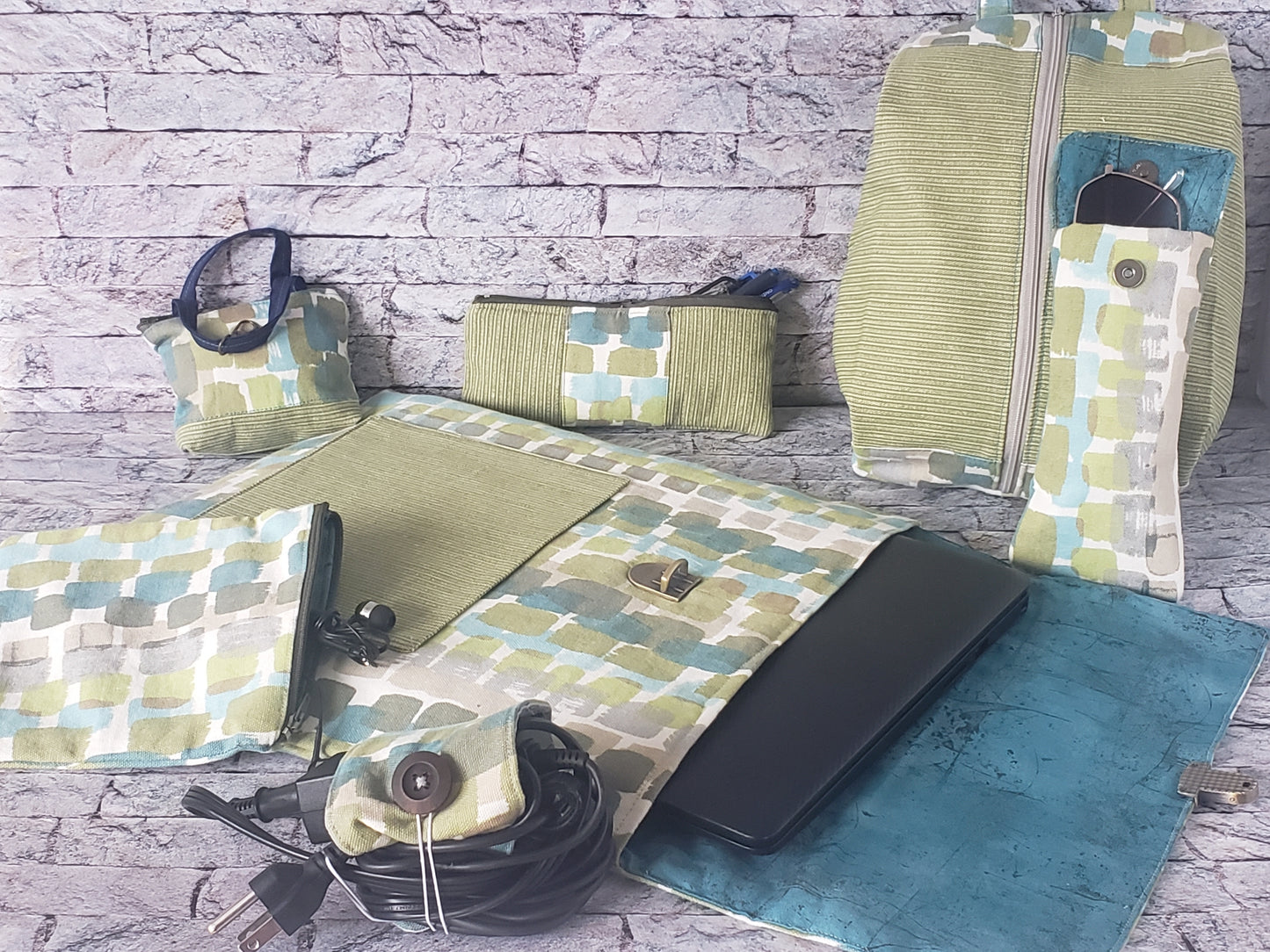 Green Toni Tech Set